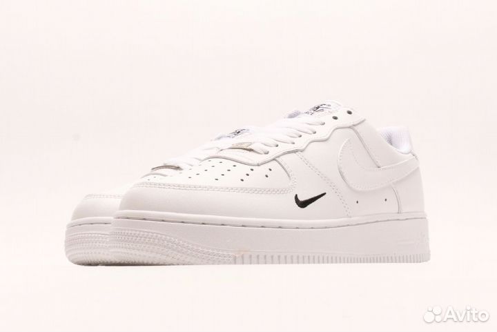 Кроссовки Nike air force 1