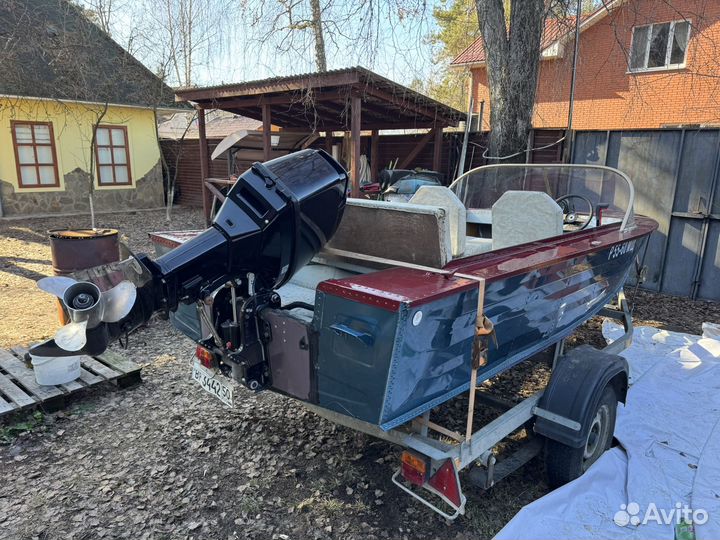 Южанка 2 с мотором Tohatsu 40 и прицепом