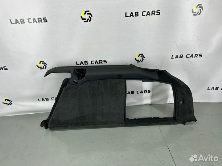 Обшивка багажника правая Audi A6 C6 BRE 2.0 TDI