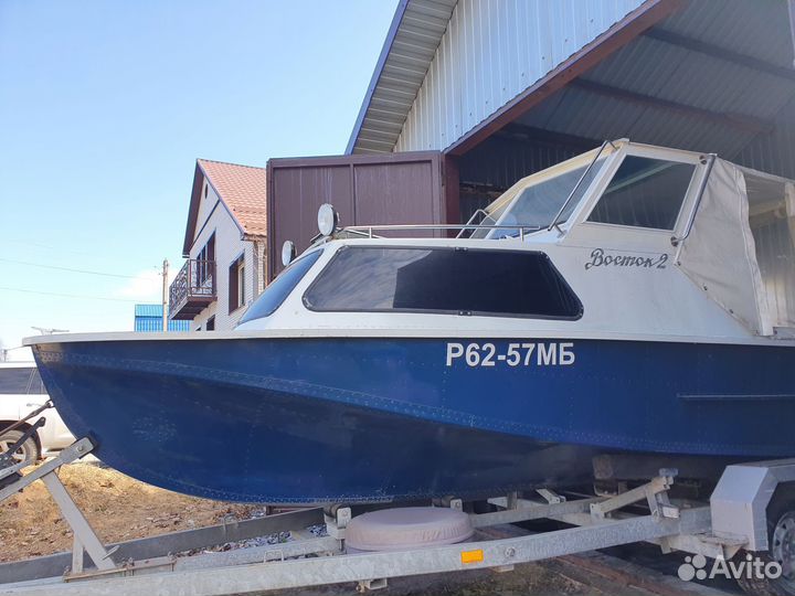 Моторная лодка