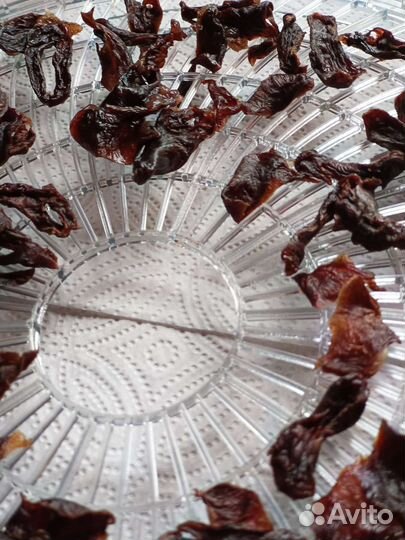 Лакомства для собак и кошек