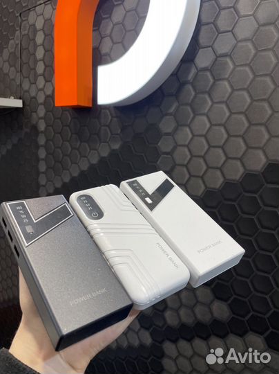 Повербанк 20000