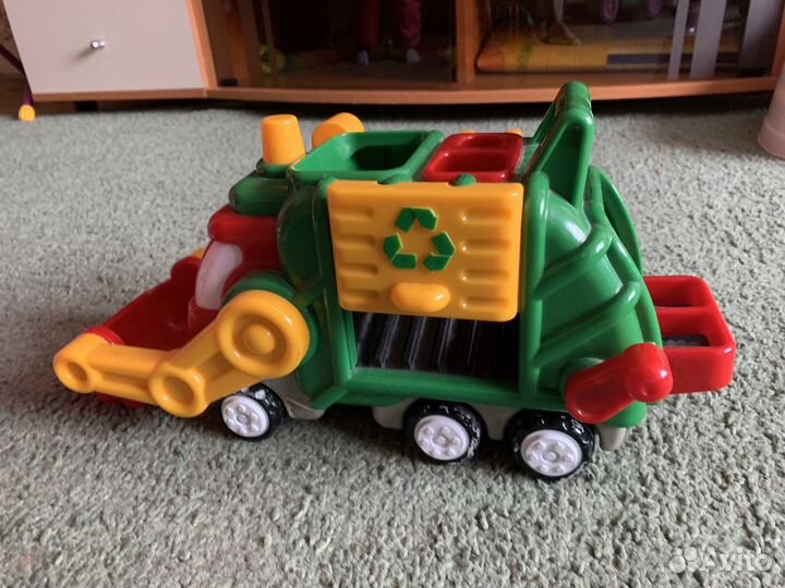 Игрушка машина мусоровоз