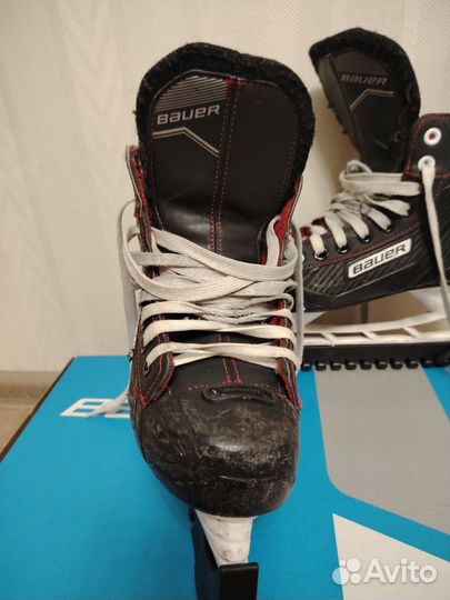 Хоккейные коньки bauer