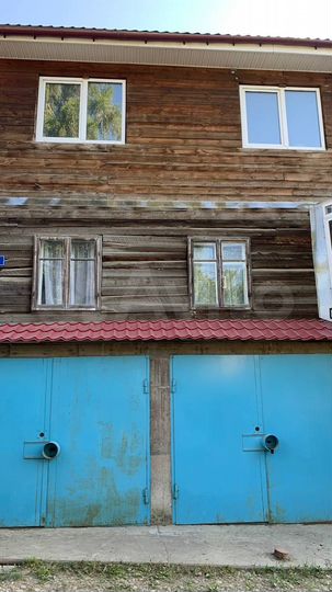 Дом 180 м² на участке 10 сот.