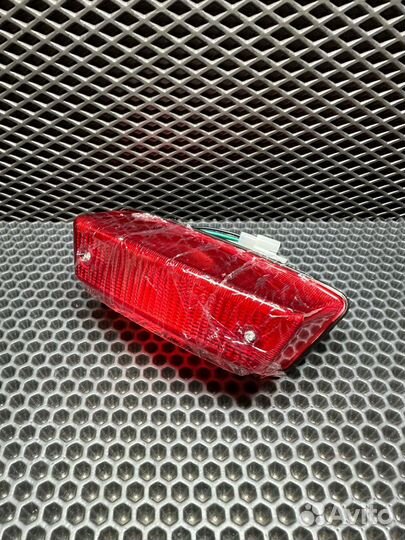 Стоп сигнал Yamaha YBR 125 фонарь задний