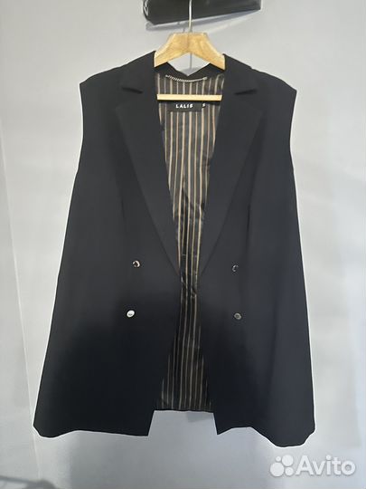 Жилетка женская