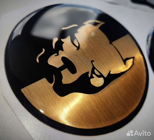 Объемные шильдики на автомобиль изготовление