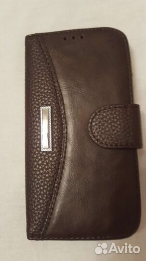 Чехлы на телефон