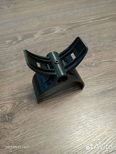 Подлокотник для металлоискателя