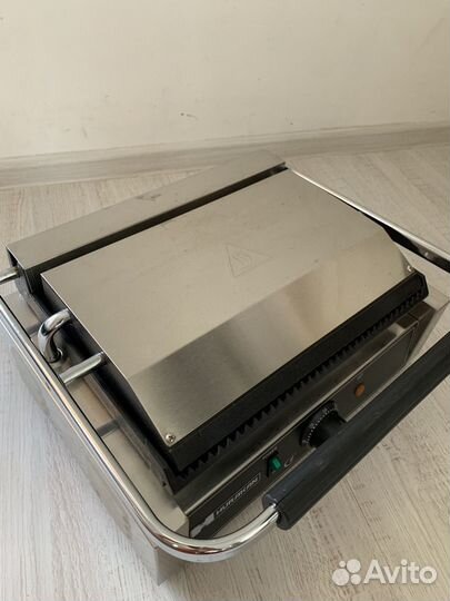 Электрогриль Hurakan HKN-PE34R