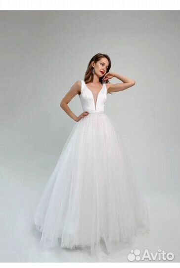 Продам новое свадебное/вечернее платье