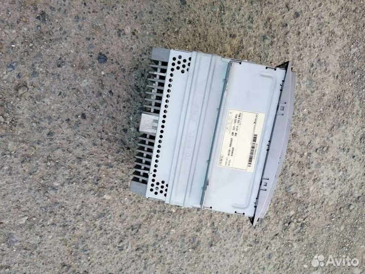 Штатная магнитола Hyundai Grand Starex