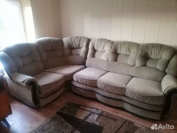 Угловой диван