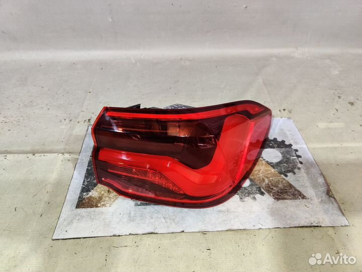 Бмв X2 F39 2018- Фонарь правый наружный 9371