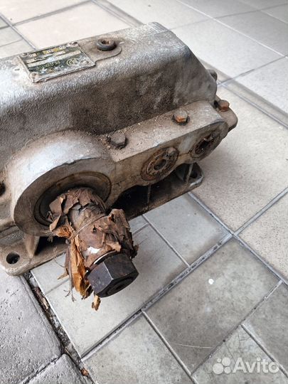 Редуктор цилиндрический ц2у 125-40-12-у1