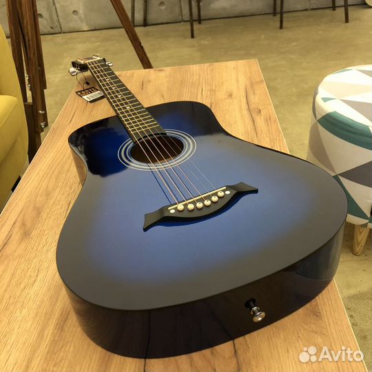 Гитара новая