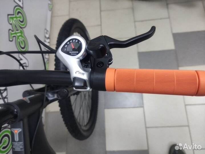 Велосипед 27,5 Шимано пром в сборе новый