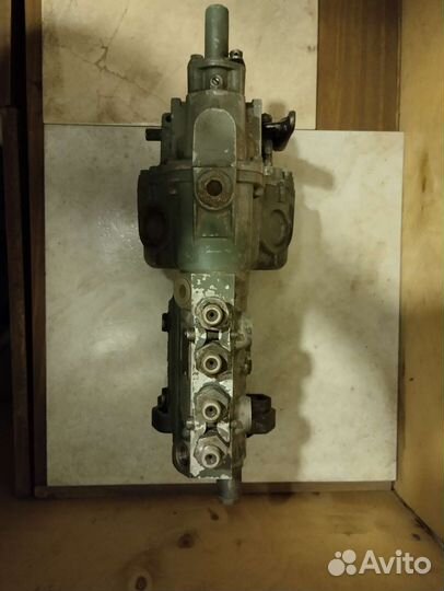 Топливный насос высокого давления Mercedes 609D