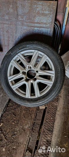 Pirelli Carrier 305/50 R20