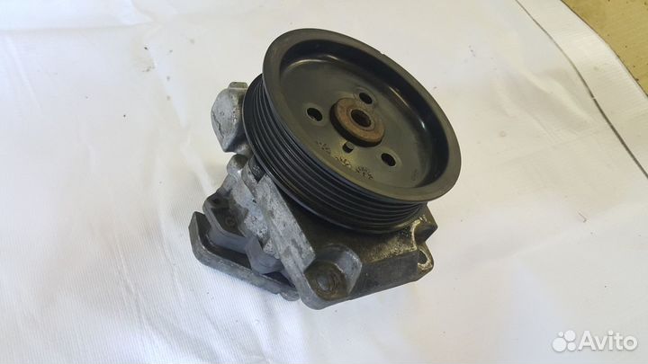 Насос гур bmw e65 e66 бмв е65 е66 гидроуситилель