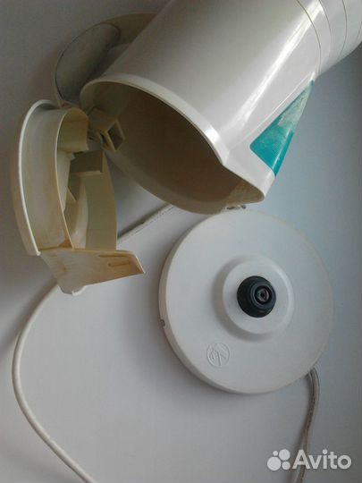 Чайник электрический неисправный 2,2 квт