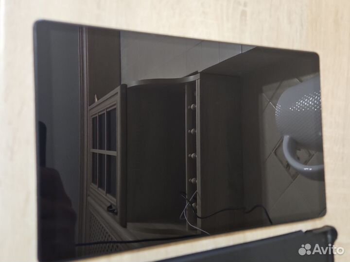 Планшет Lenovo TB-X606X