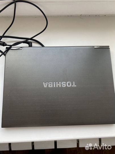 Ноутбук toshiba