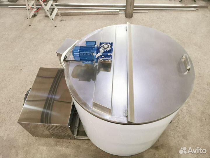 Охладитель молока на 1000 литров