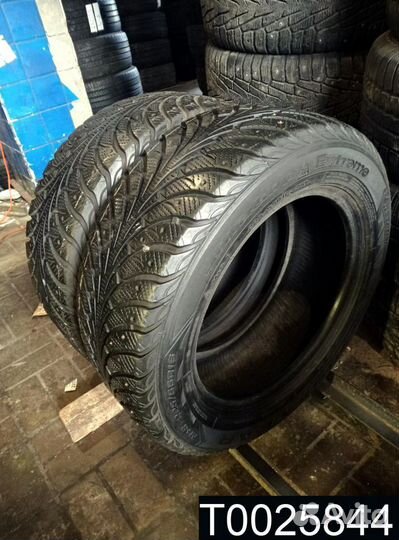 Goodyear UltraGrip Extreme 225/55 R16 96T
