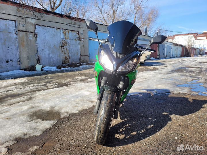 Kawasaki ER6 2013 года