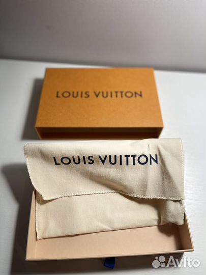 Коробка louis vuitton