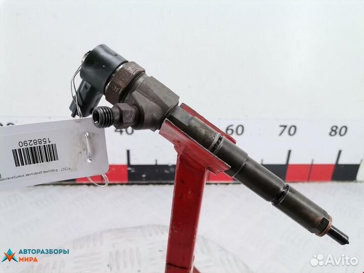 Форсунка Opel Astra G 2007 55198218