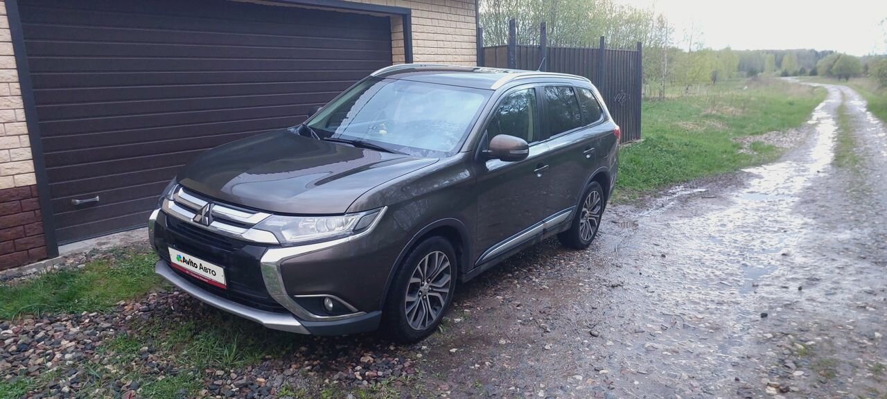 Mitsubishi Outlander: фото владельца