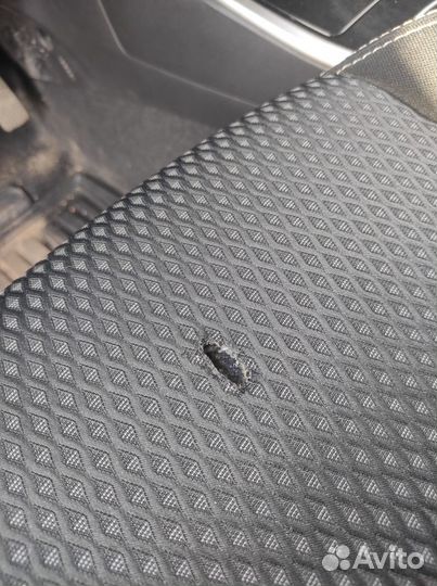 Обшивка салона Митцубиси Аутлендер 3