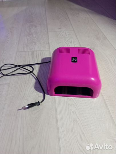 Лампа для маникюра