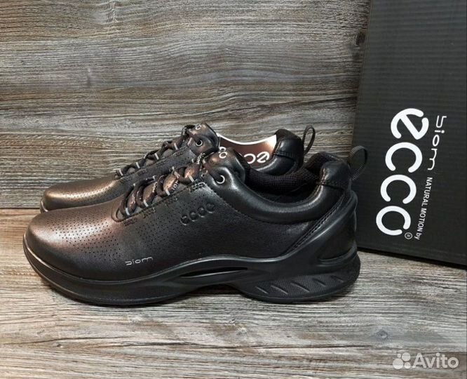 Кроссовки Ecco Biom