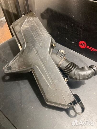 Корпус воздушного фильтра Bmw 1 F20 N13B16 2013