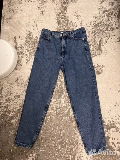 Джинсы