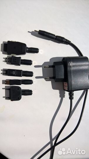 Зарядное устройство для телефонов (оригинал)