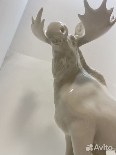 Фарфоровая статуэтка лось лфз