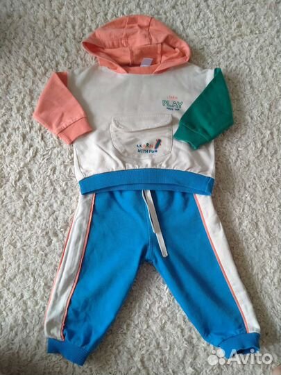 Спортивный костюм