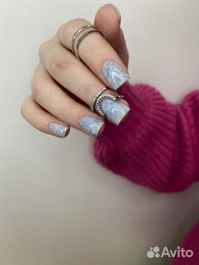 Маникюр,педикюр