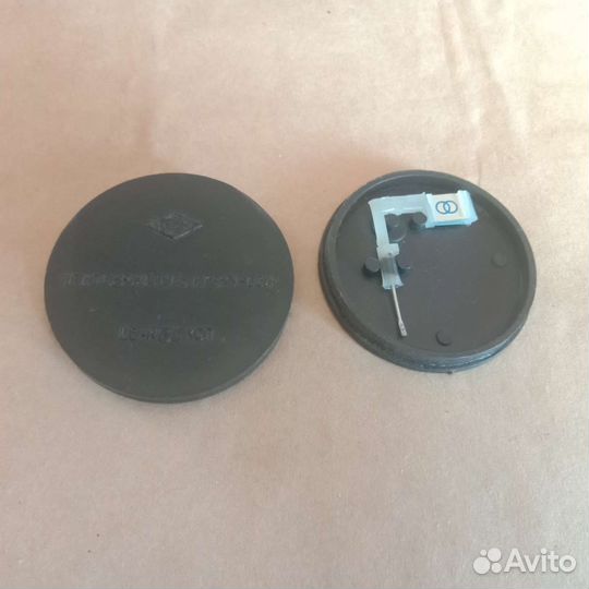 Игла (иглодержатель ) для проигрывателей винила