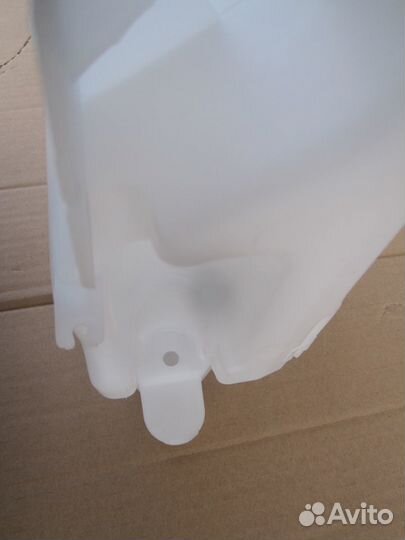 Бачок омывателя лоб стекла Mitsubishi Lancer 10