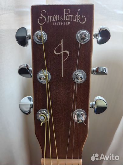 Электроакустическая гитара Simon Patrick