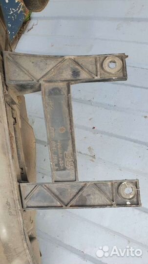 Фара правая Transporter T5 2003-2010