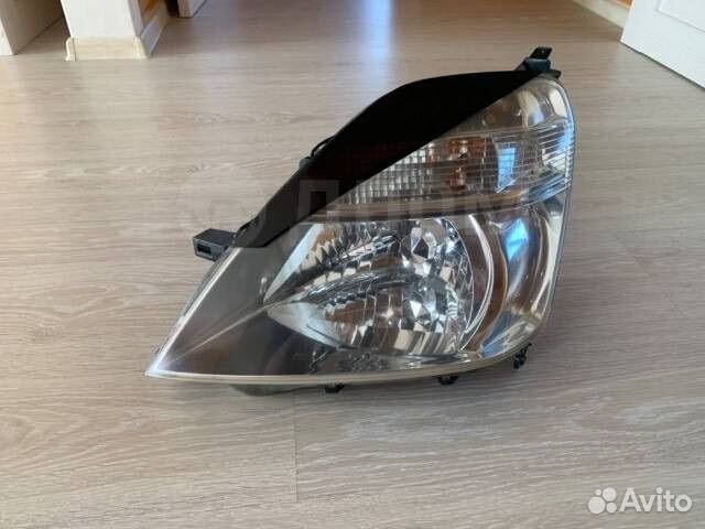Фара honda stream