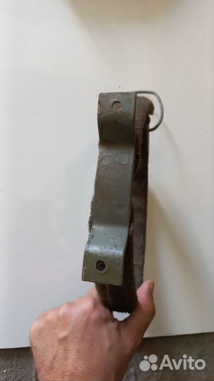 Кронштейн для огнетушителя