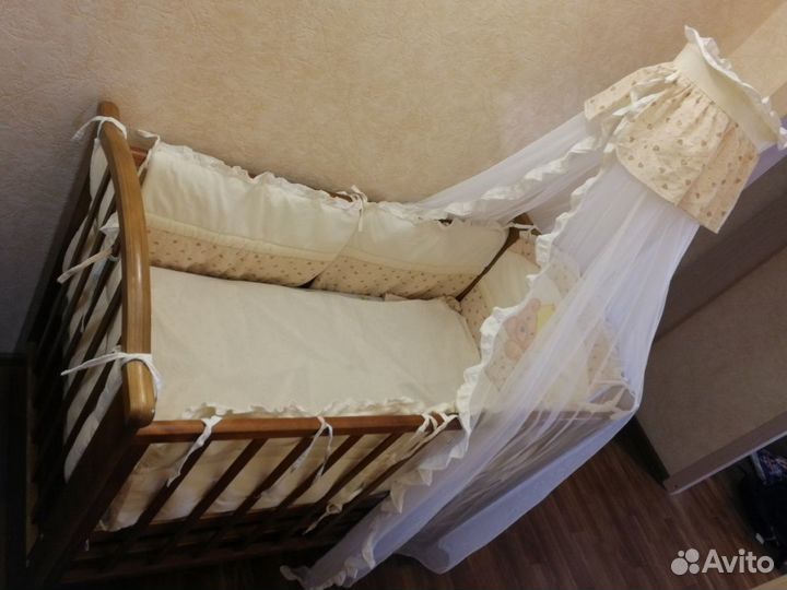 Кроватка детская